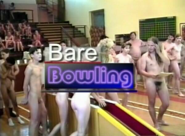 Family nudism of video - naked bowling [Pure naturism]