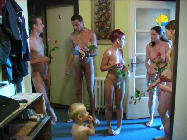 Family home videos nudists - Veronika Has Become a Mother [Pure naturism]