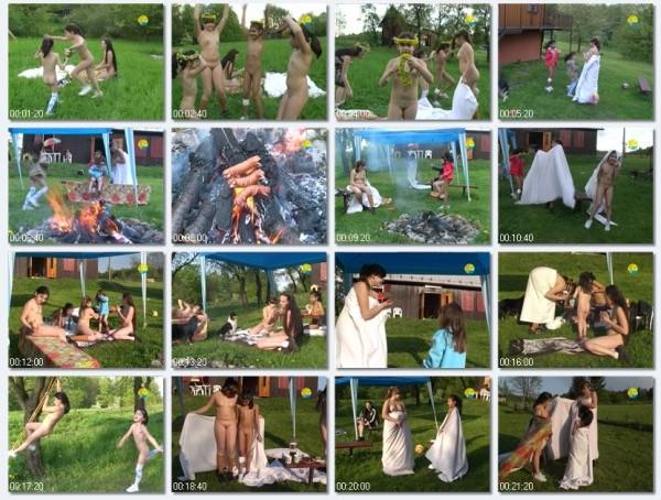 Family naturism video - With Mum at the Cottage [Pure naturism]