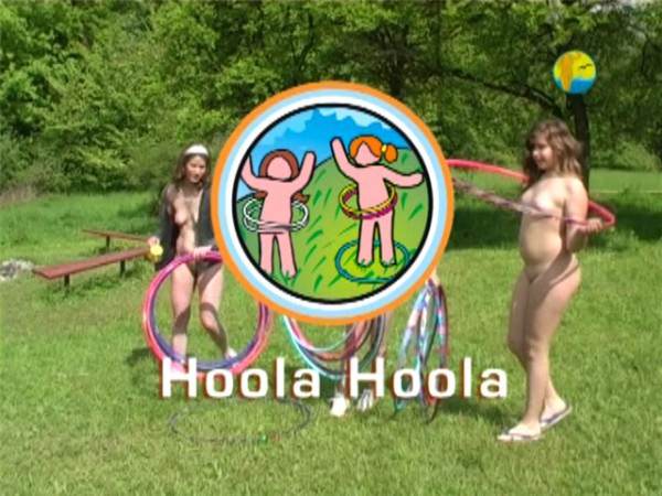 Family nudism - Naturist Freedom - Hoola Hoola [Pure naturism]